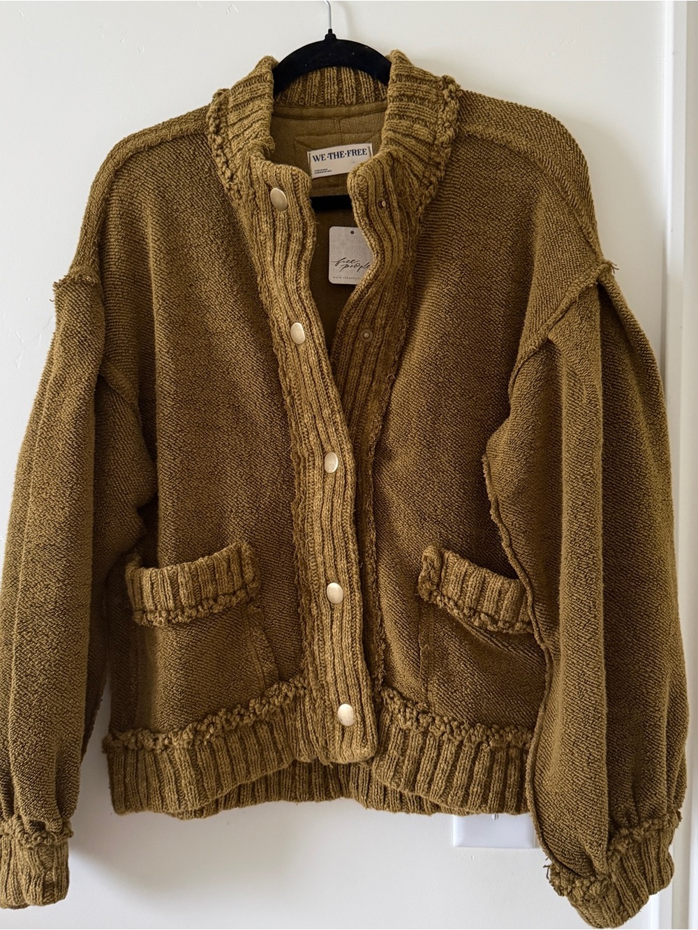 Free People Cute in this Cardi Green Chunky Knit Button Cardigan